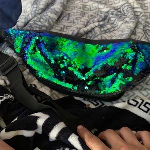 Fanny pack